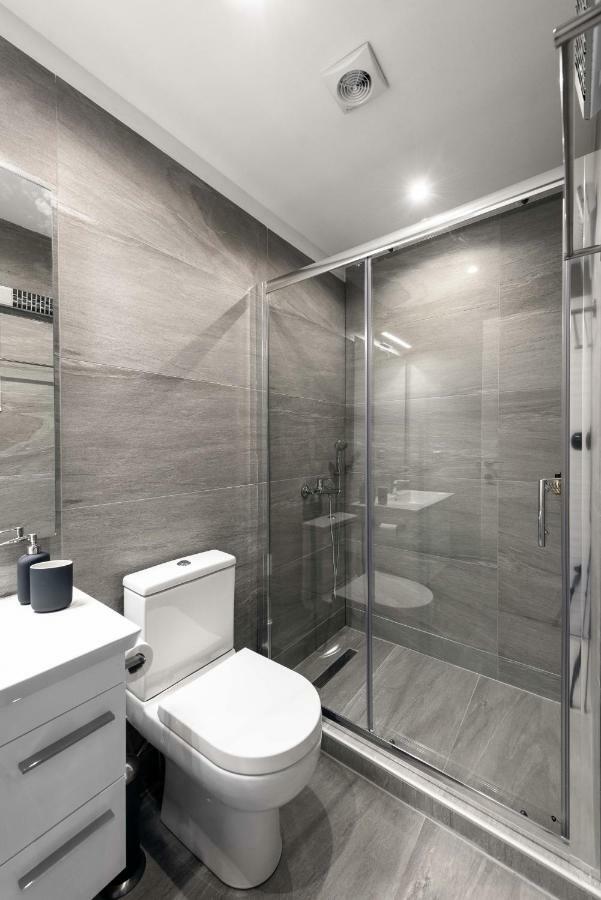 M&F Luxury Suites Est. 2019 / F Suite Tessalónica Exterior foto